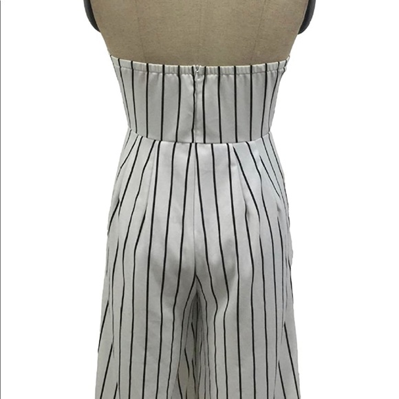 NWT- white and black striped wide leg jumpsuit. - Picture 5 of 6